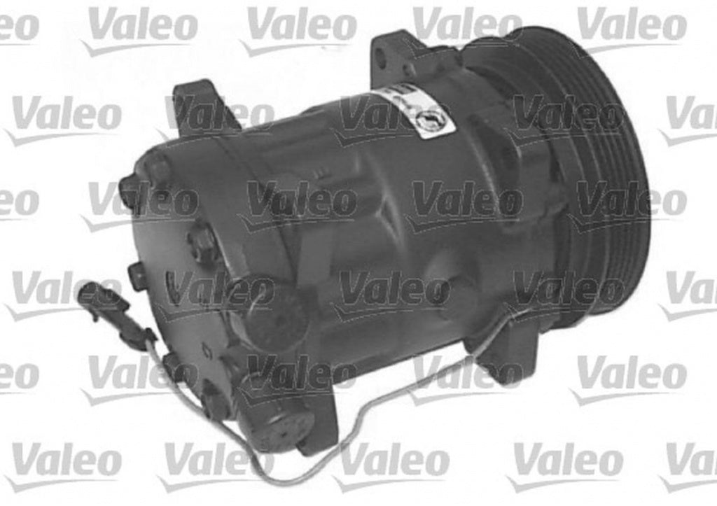 Compresor clima ALFA ROMEO 155 167 VALEO 699646
