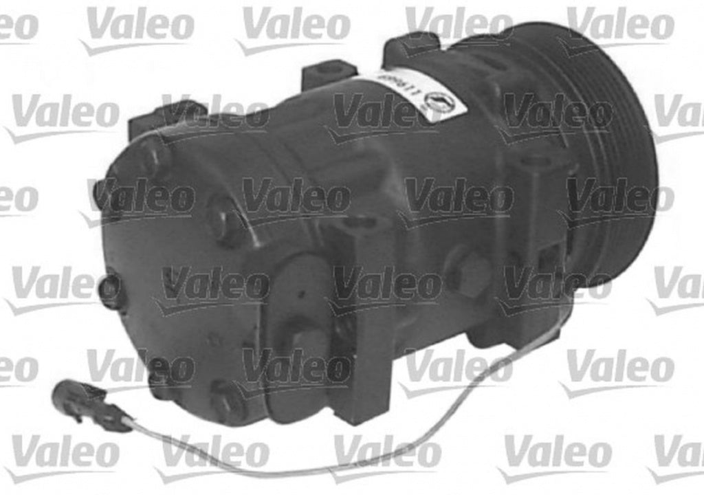 Compresor clima RENAULT CLIO I B C57 5 357 VALEO 699618