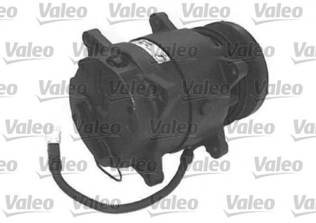 Compresor clima RENAULT MEGANE I Cabriolet EA0 1 VALEO 699657
