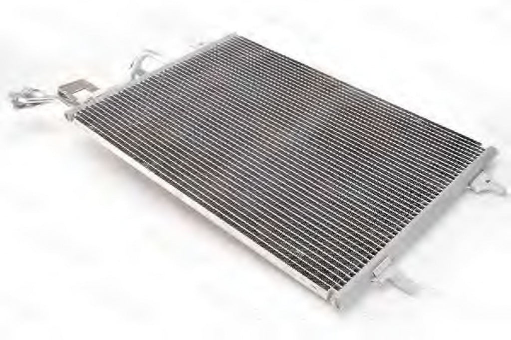 Radiator clima AUDI A6 4B2 C5 THERMOTEC KTT110081