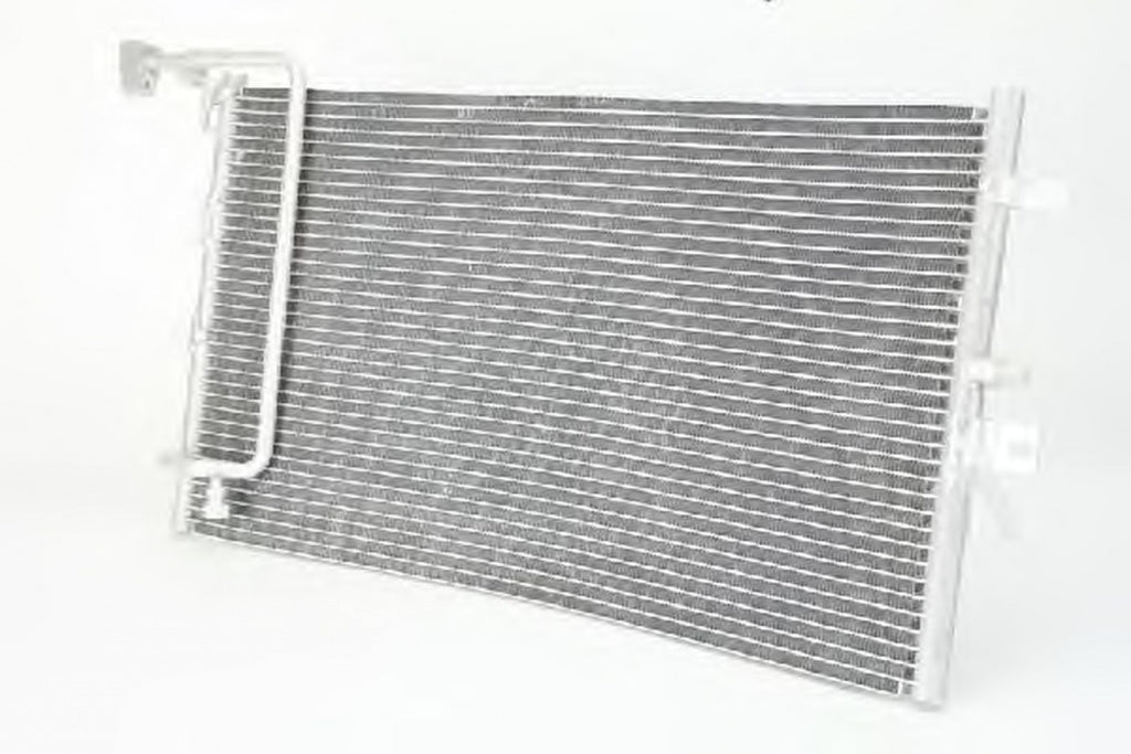 Radiator clima SAAB 9-5 combi YS3E THERMOTEC KTT110062