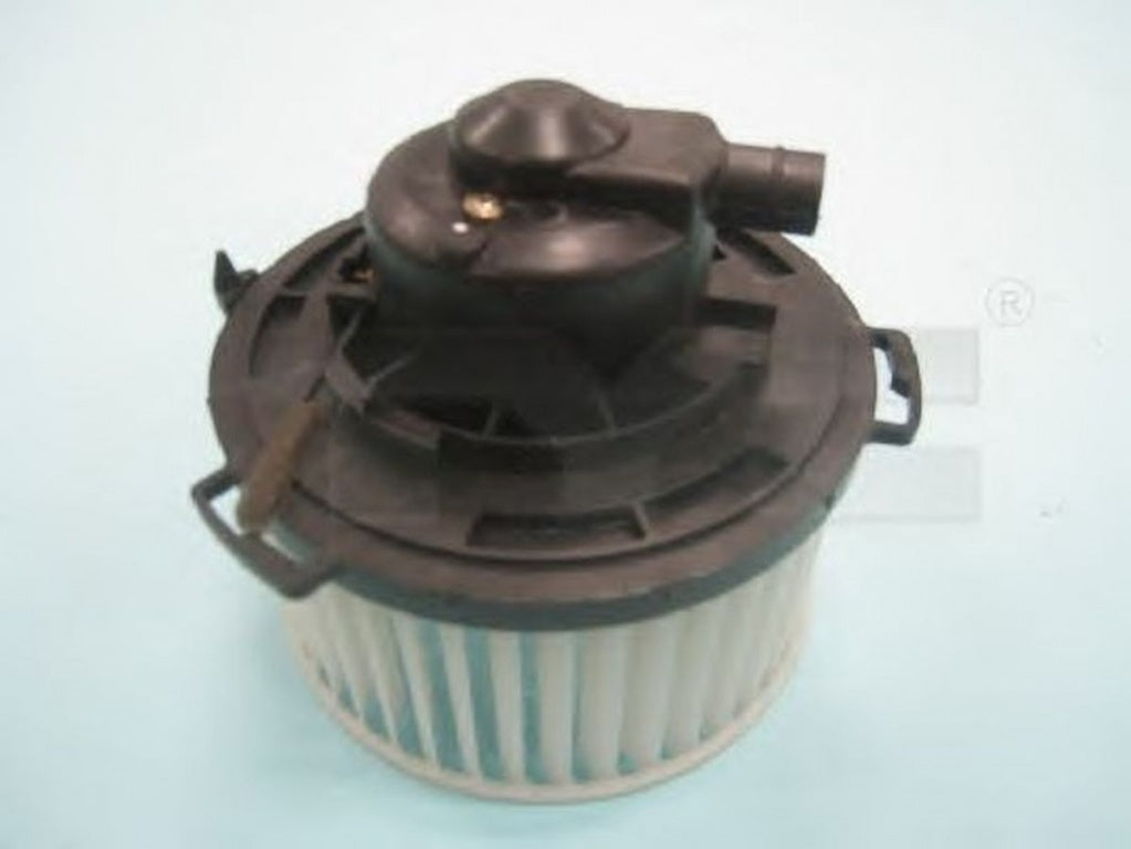 Ventilator habitaclu bord MAZDA 5 CR19 TYC 520-0005